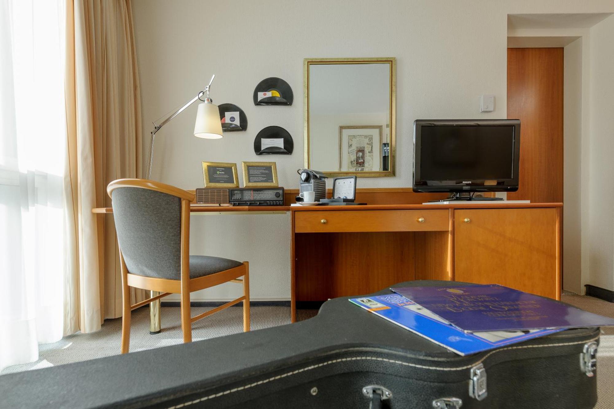 Novotel Freiburg Am Konzerthaus Esterno foto