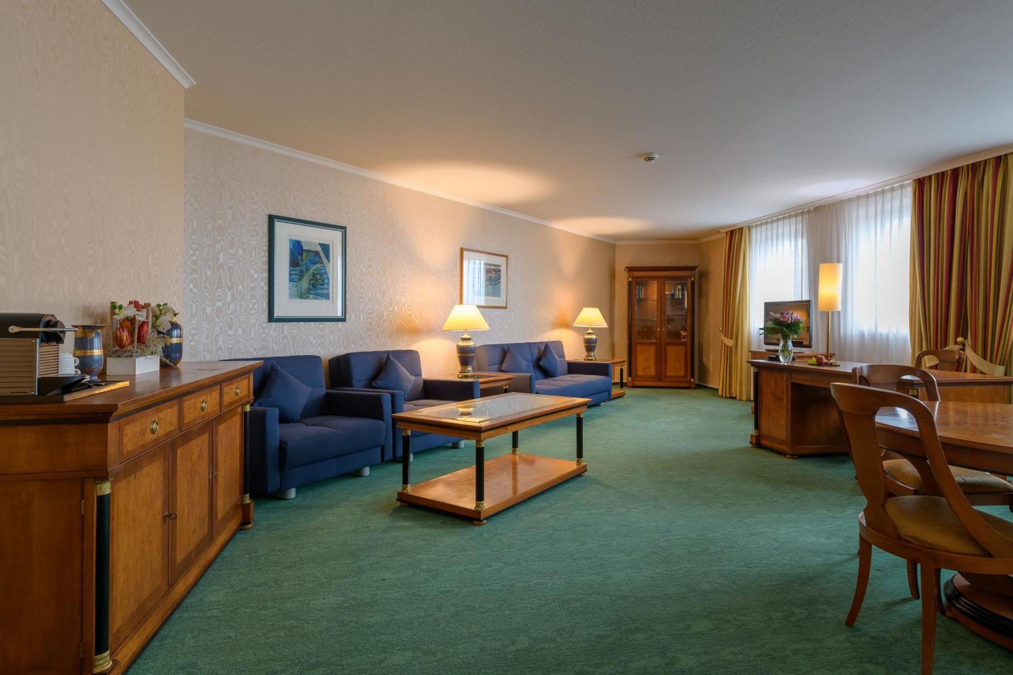 Novotel Freiburg Am Konzerthaus Esterno foto