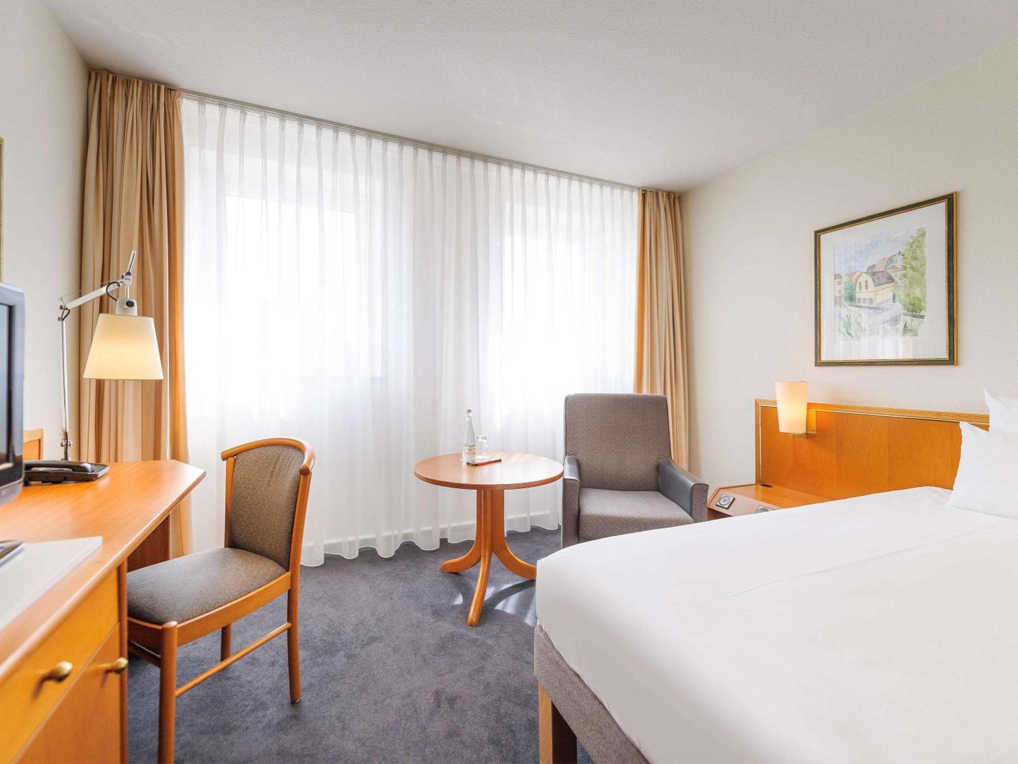 Novotel Freiburg Am Konzerthaus Esterno foto