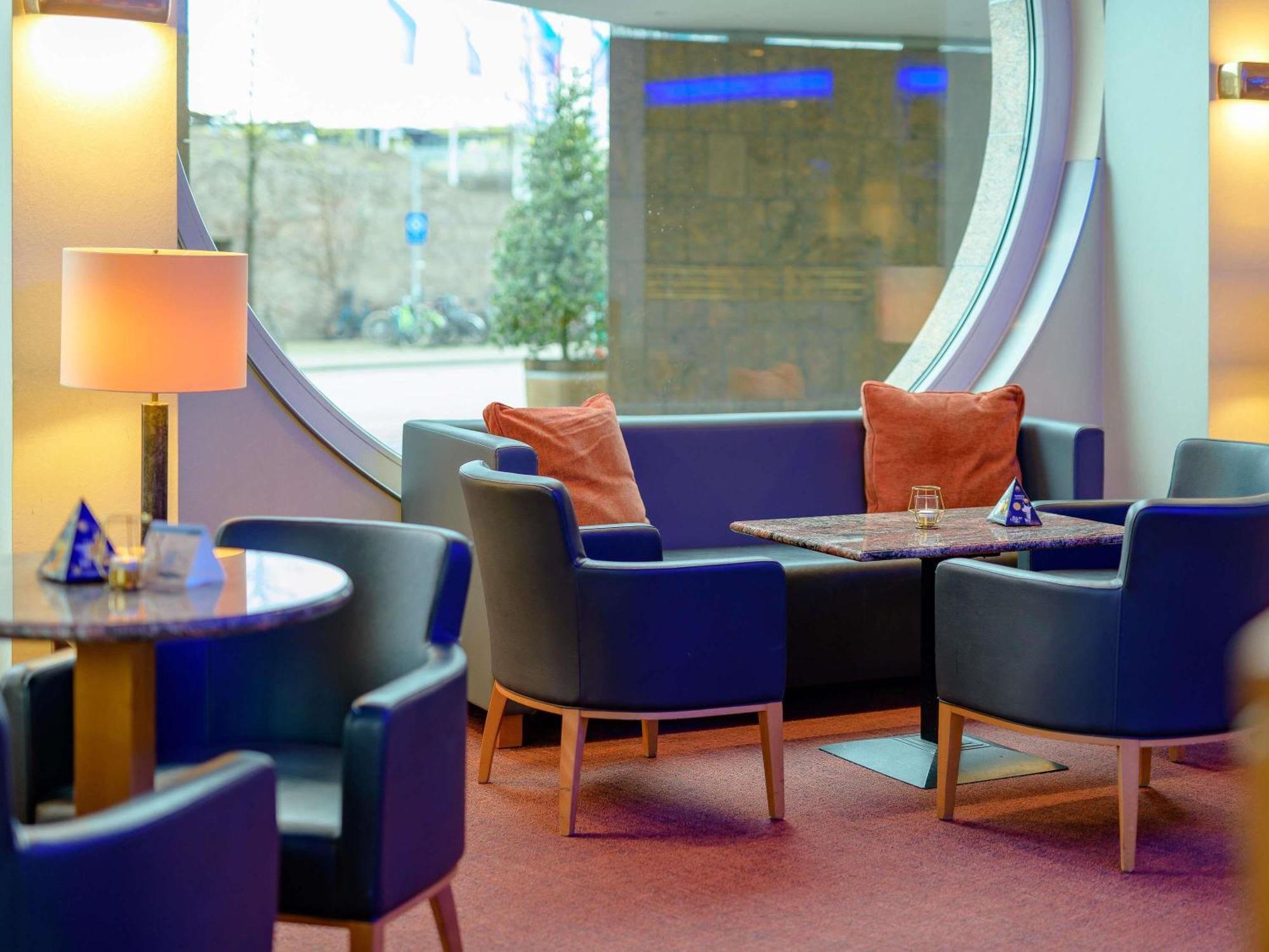Novotel Freiburg Am Konzerthaus Esterno foto